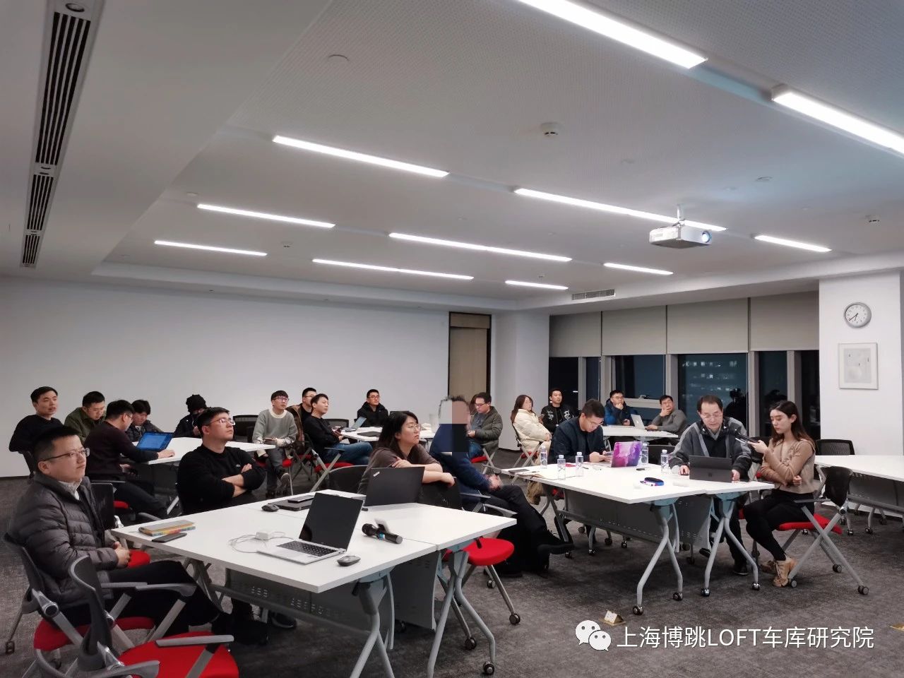 延边朝鲜族杭州LOFT车库专题会